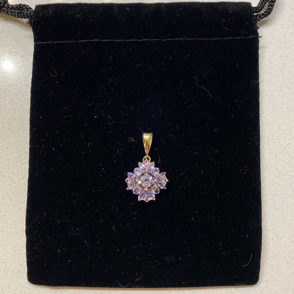 14k Solid Yellow Gold Genuine Tanzanite Necklace Pendant